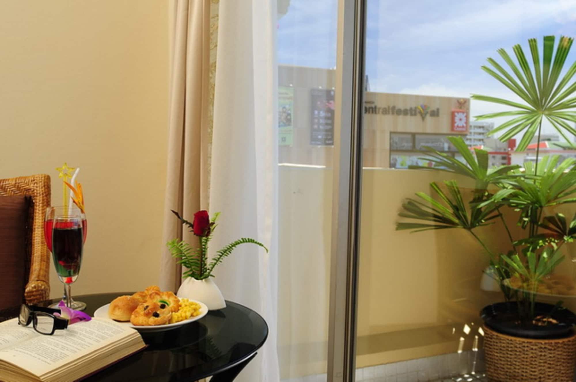 Golden Beach Hotel פאטאיה מראה חיצוני תמונה